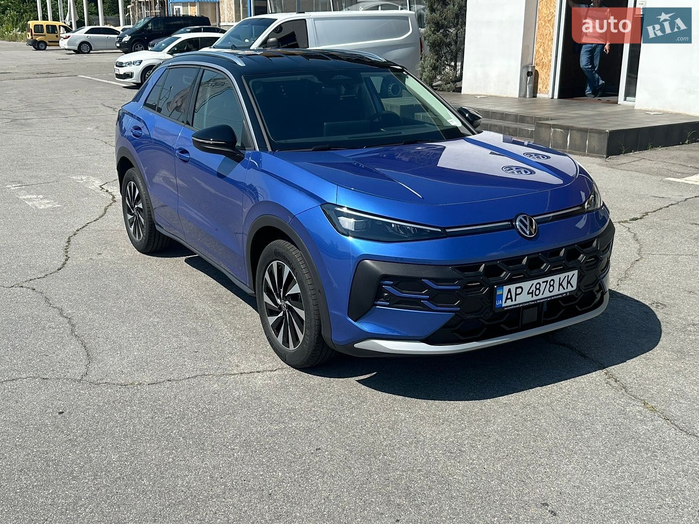Volkswagen T-Roc 2026 VIN WVGZZZA21TV040768 фото оголошення 2 з 18