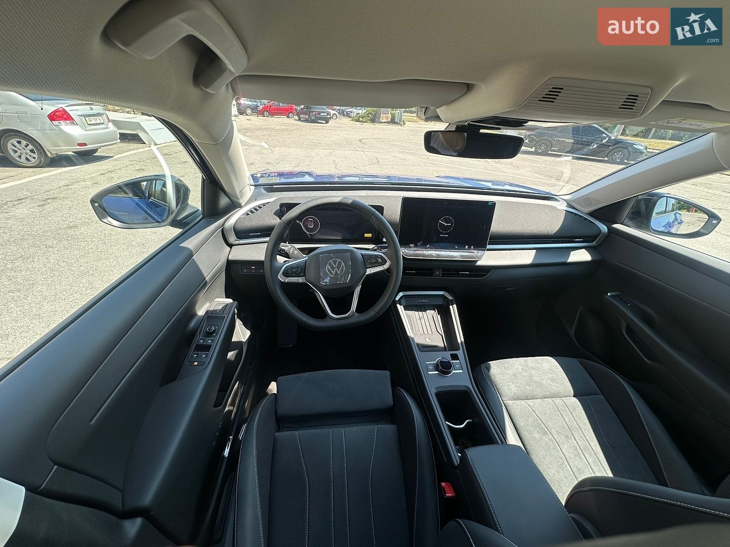 Volkswagen T-Roc 2026 VIN WVGZZZA21TV040768 фото оголошення 13 з 18