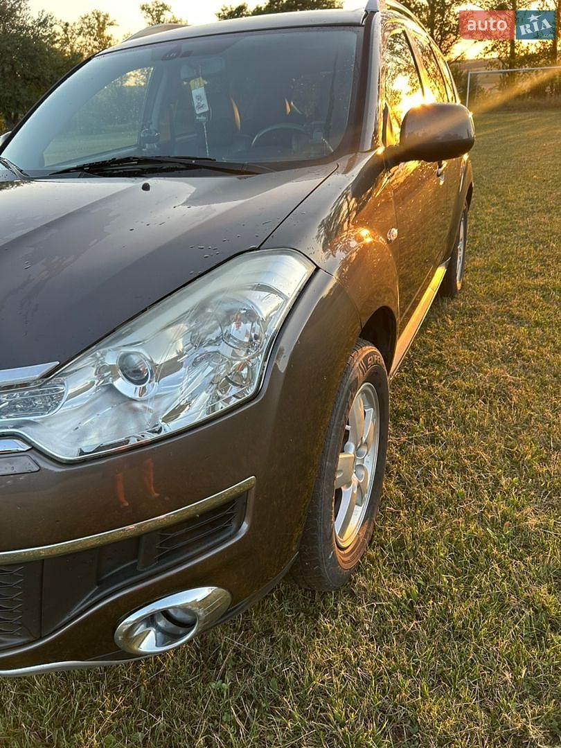 Citroen C-Crosser 2010 VIN VF7VV4HK8BZ900979 фото оголошення 6 з 20