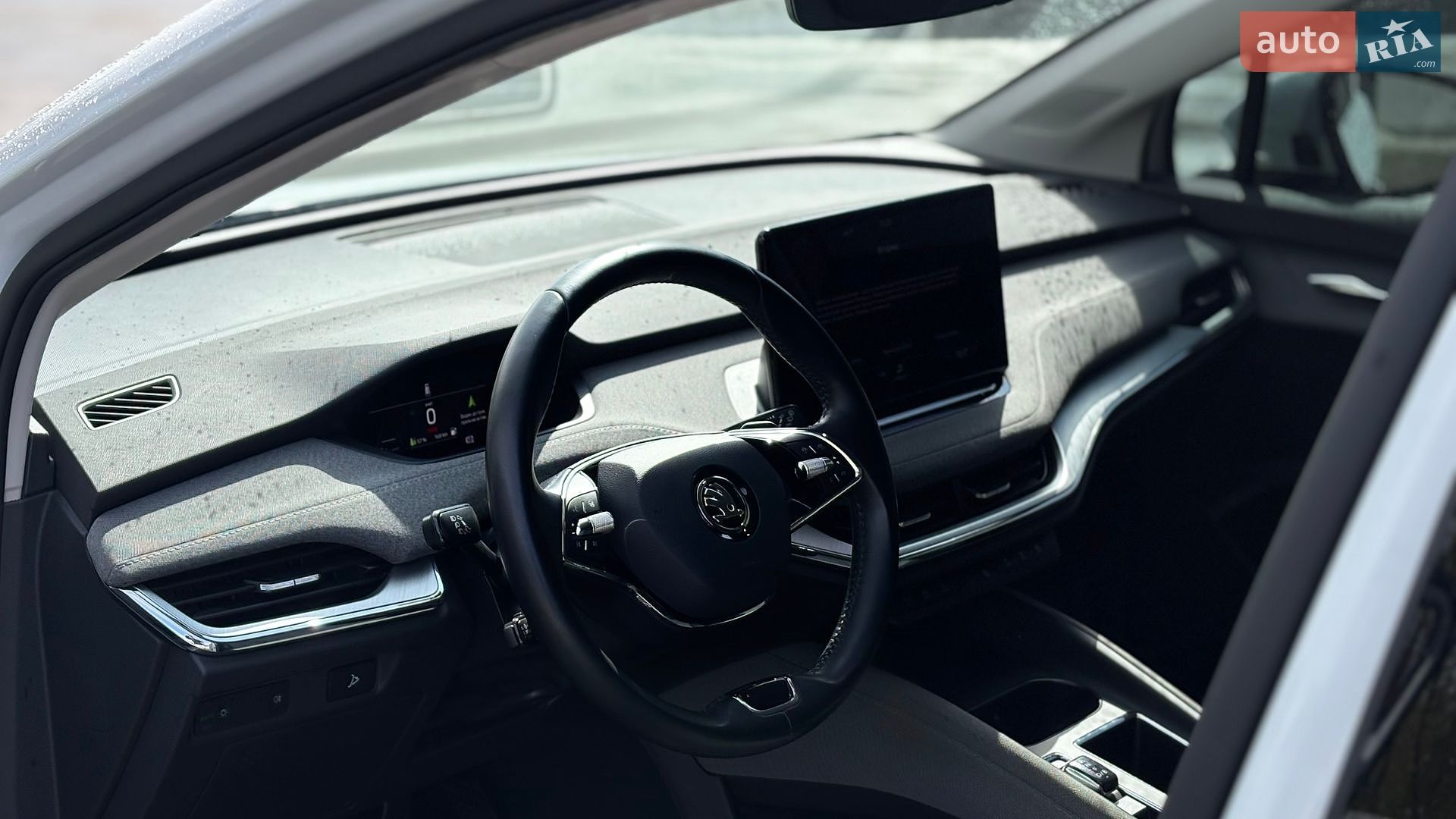 Skoda Enyaq iV 2022 VIN TMBJB7NY5PF014831 фото оголошення 13 з 20