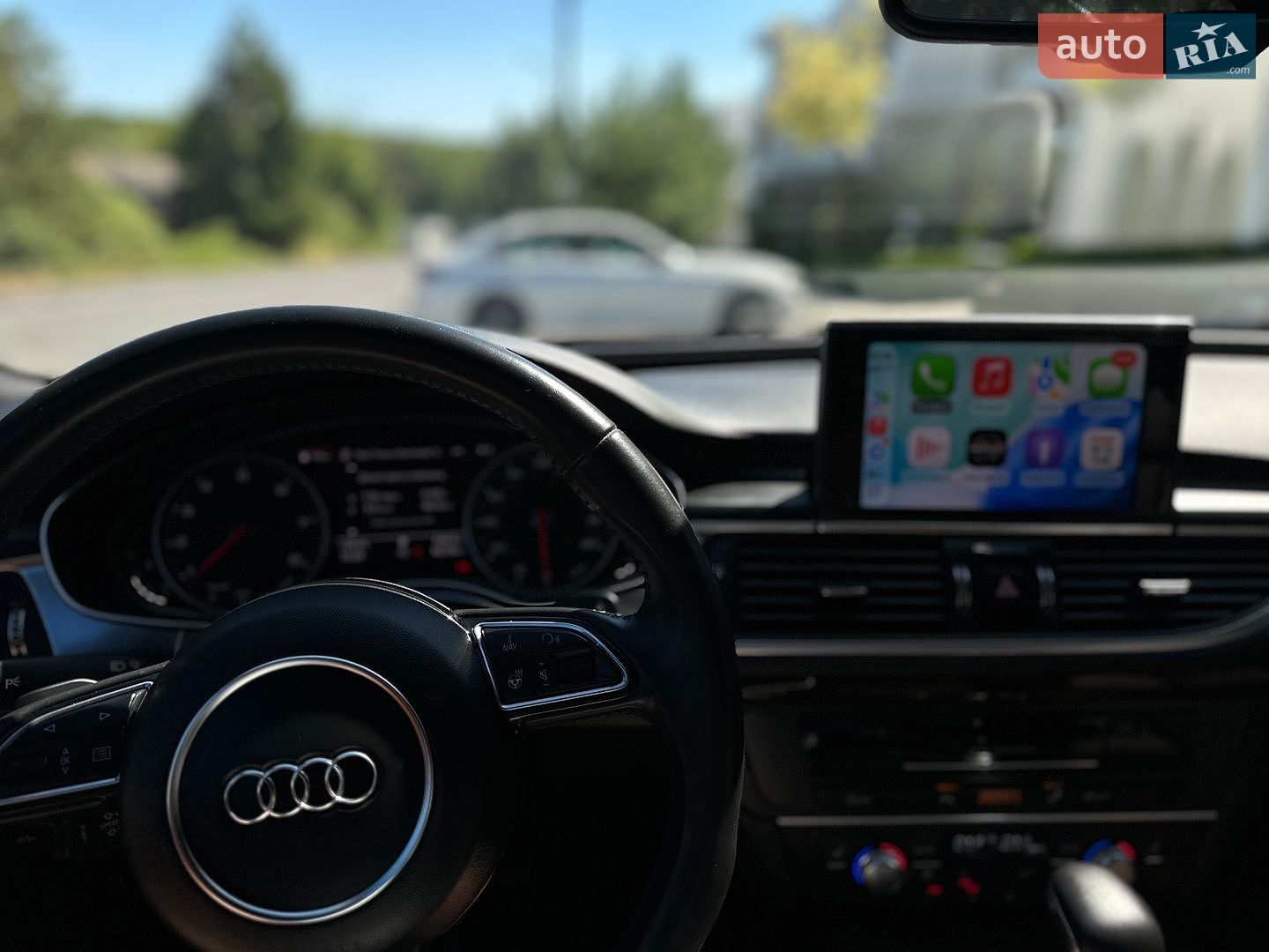 Audi A7 Sportback 2015 VIN WAUWGAFC7GN078931 фото оголошення 17 з 33