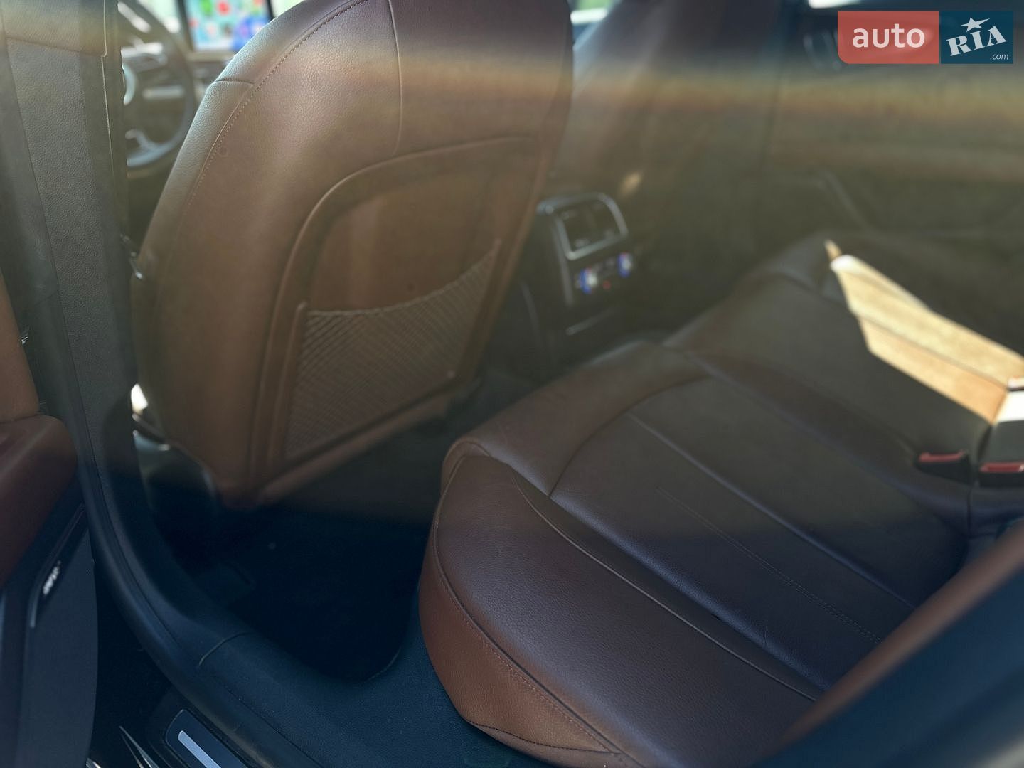 Audi A7 Sportback 2015 VIN WAUWGAFC7GN078931 фото оголошення 20 з 33