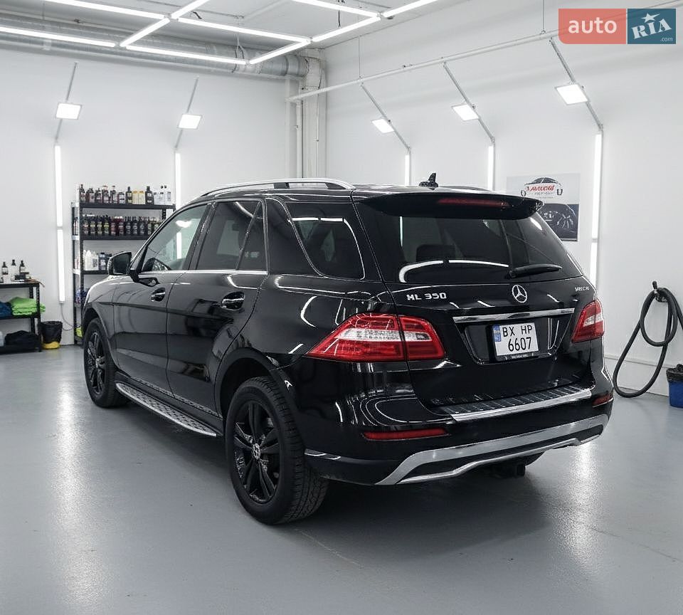 Mercedes-Benz M-Class 2012 VIN 4JGDA2EB2DA174491 фото оголошення 5 з 8