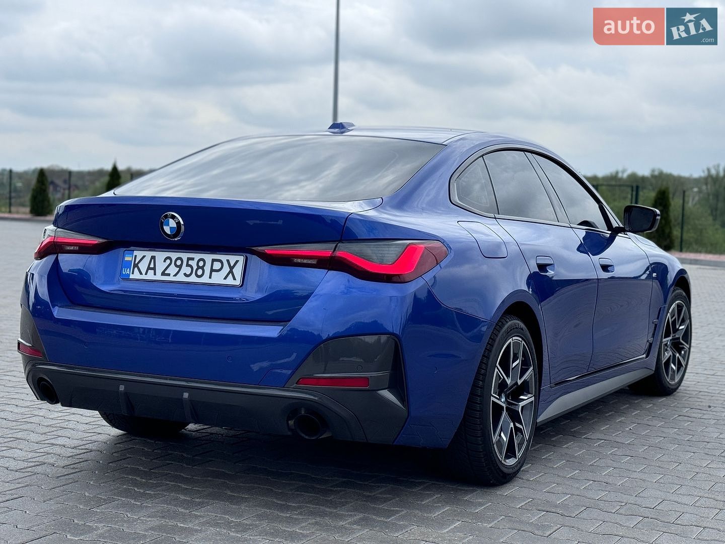 BMW 4 Series 2022 VIN WBA11AV090FM68786 фото оголошення 2 з 24