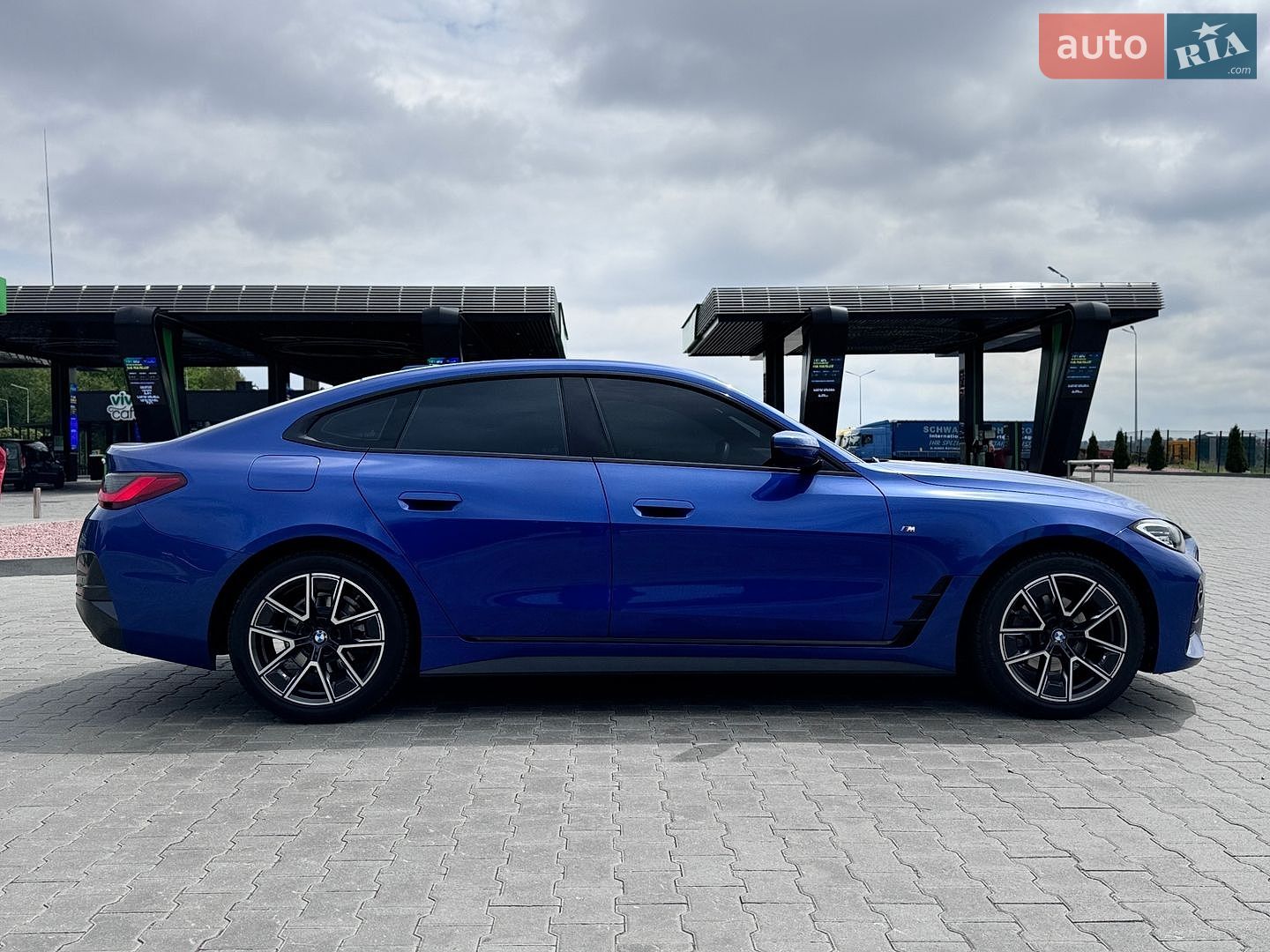 BMW 4 Series 2022 VIN WBA11AV090FM68786 фото оголошення 7 з 24