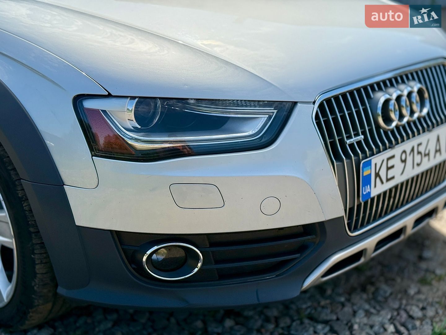 Audi A4 Allroad 2013 VIN WA1TFAFL5EA036670 фото оголошення 9 з 19