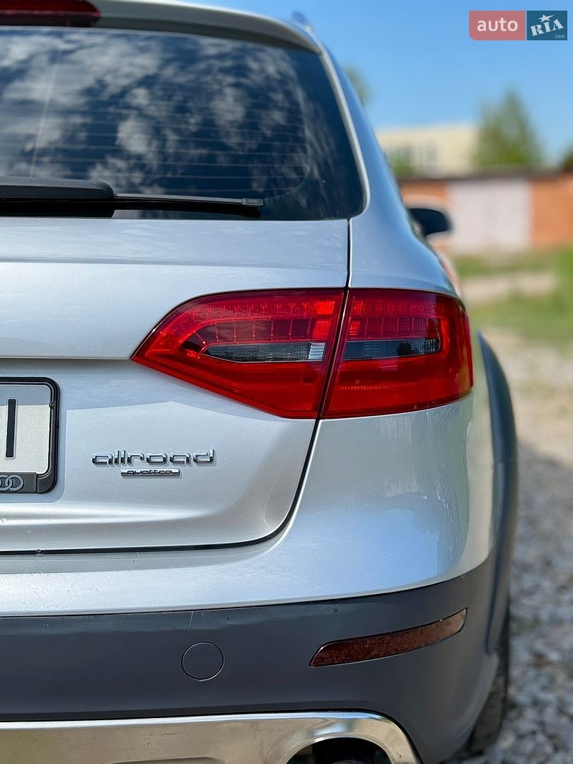 Audi A4 Allroad 2013 VIN WA1TFAFL5EA036670 фото оголошення 11 з 19