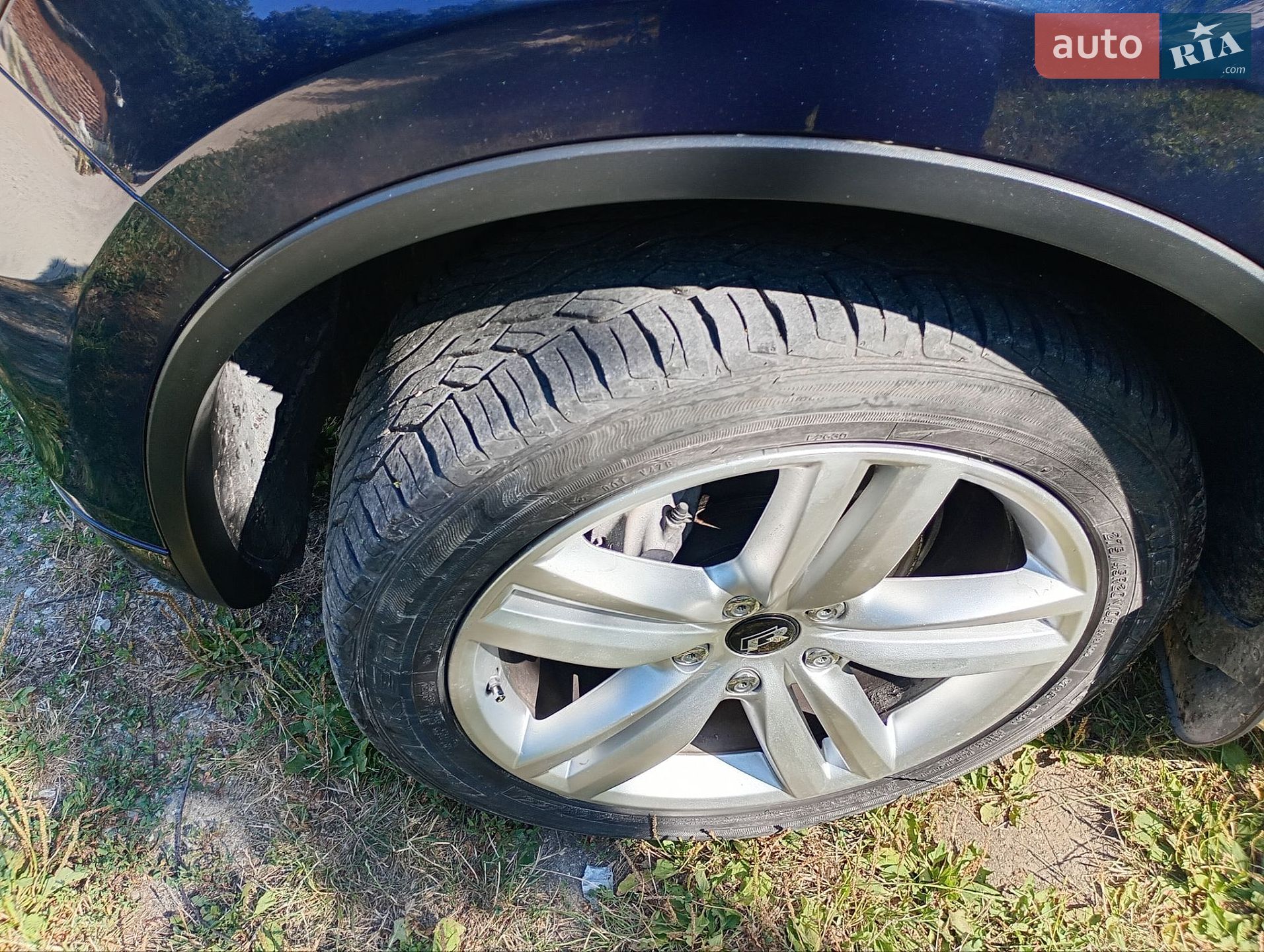 Volkswagen Touareg 2012 VIN WVGDP9BP9DD008989 фото оголошення 16 з 19