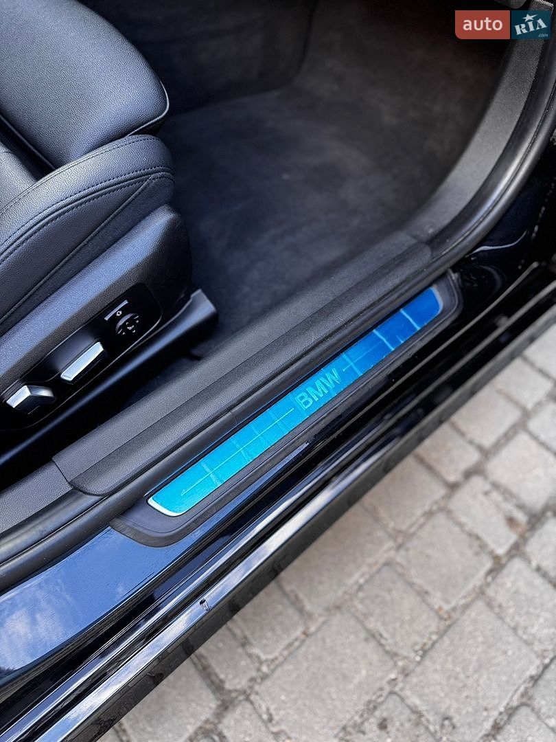 BMW 3 Series 2019 VIN 3MW5R7J54K8A05335 фото оголошення 19 з 29