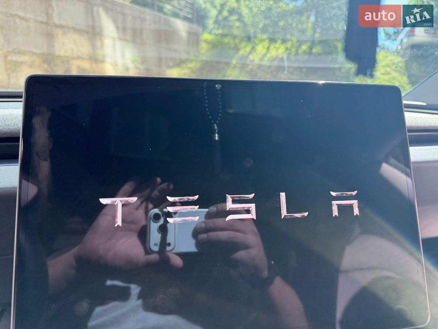Tesla Model 3 2024 VIN 5YJ3E1EAXRF829940 фото оголошення 6 з 6