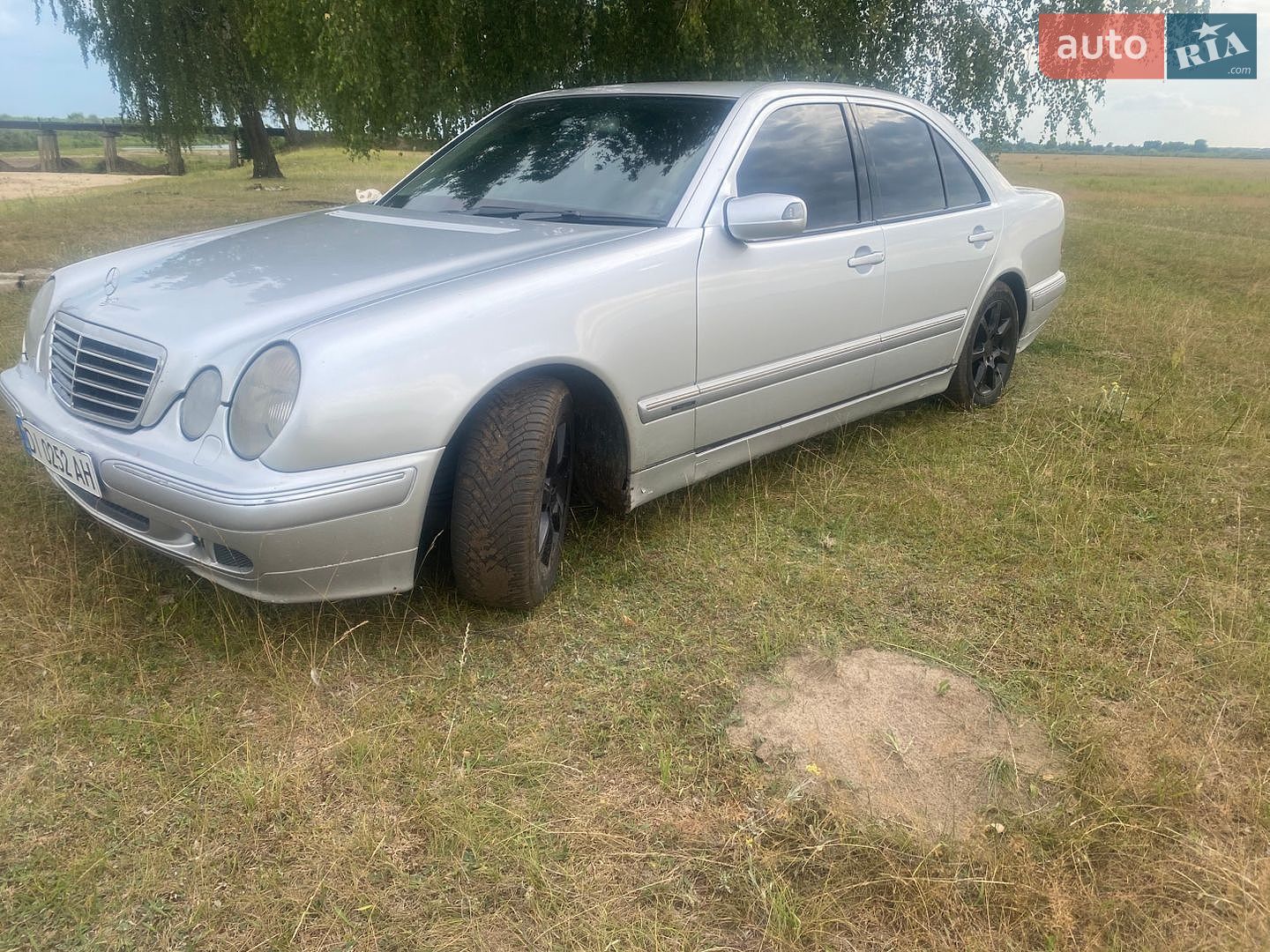 Mercedes-Benz E-Class 2000 VIN WDB2100161B068055 фото оголошення 2 з 3