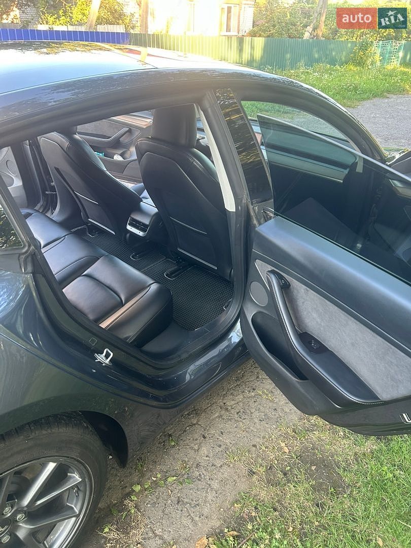 Tesla Model 3 2023 VIN 5YJ3E1EB1PF663054 фото оголошення 15 з 26