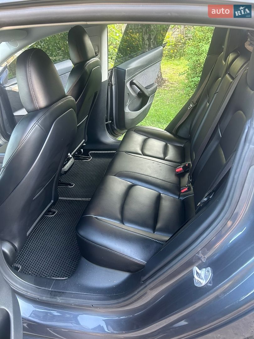 Tesla Model 3 2023 VIN 5YJ3E1EB1PF663054 фото оголошення 22 з 26