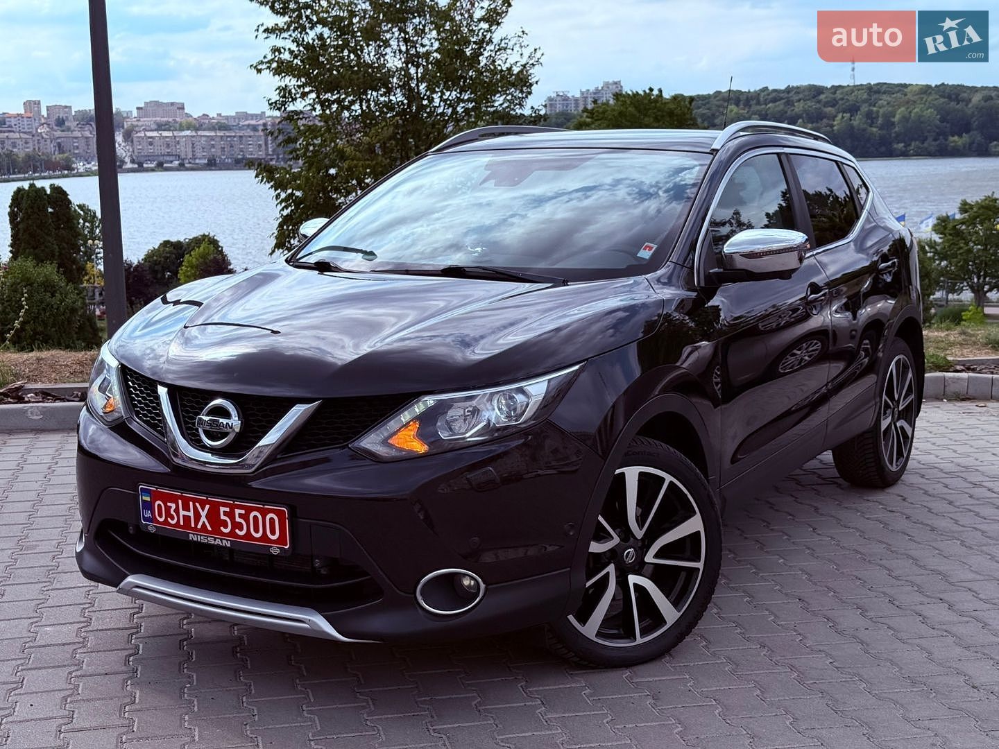 Nissan Qashqai 2015 VIN SJNFDAJ11U1266172 фото оголошення 5 з 73