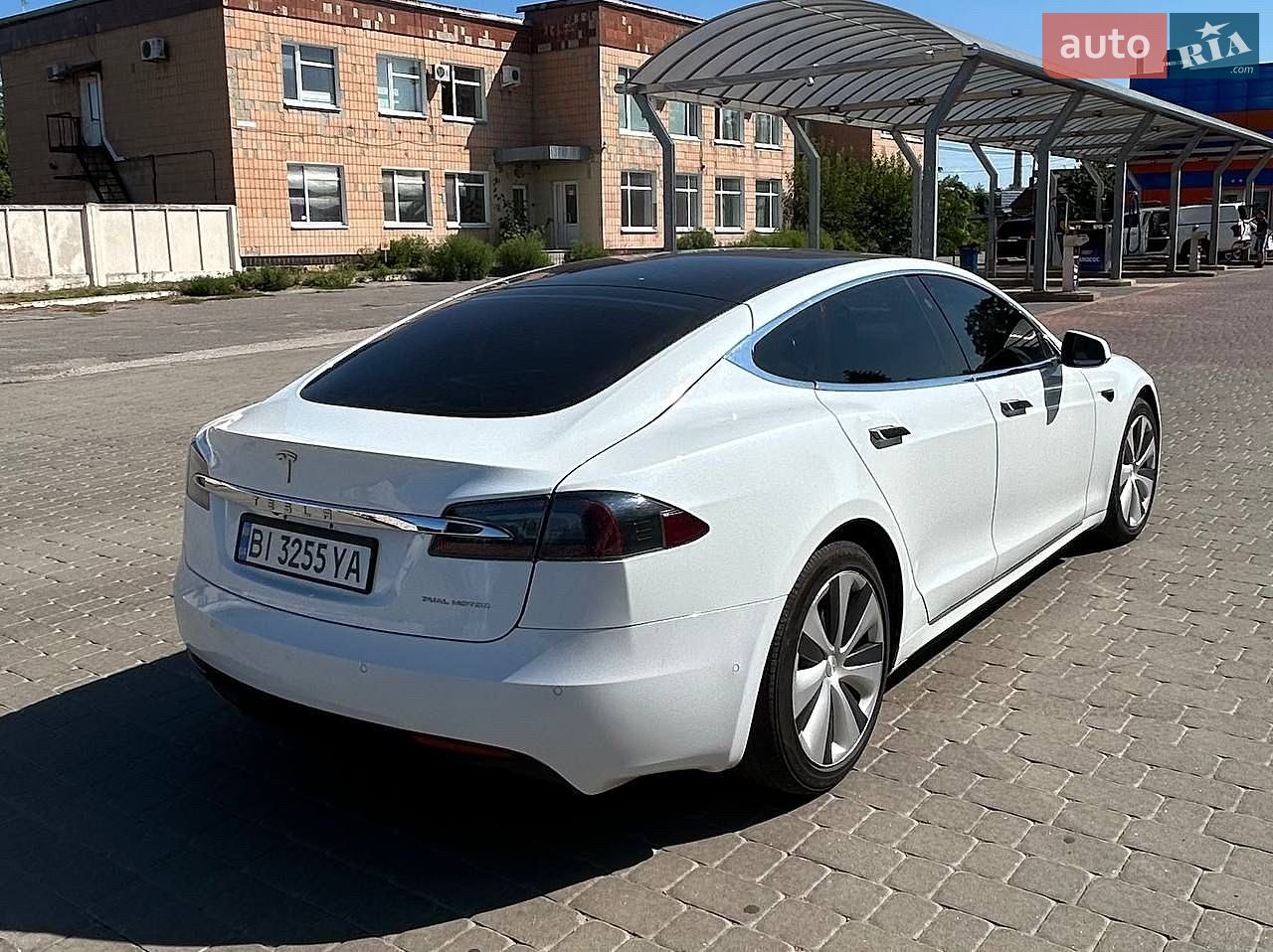 Tesla Model S 2020 VIN 5YJSA1E29MF419106 фото оголошення 7 з 23