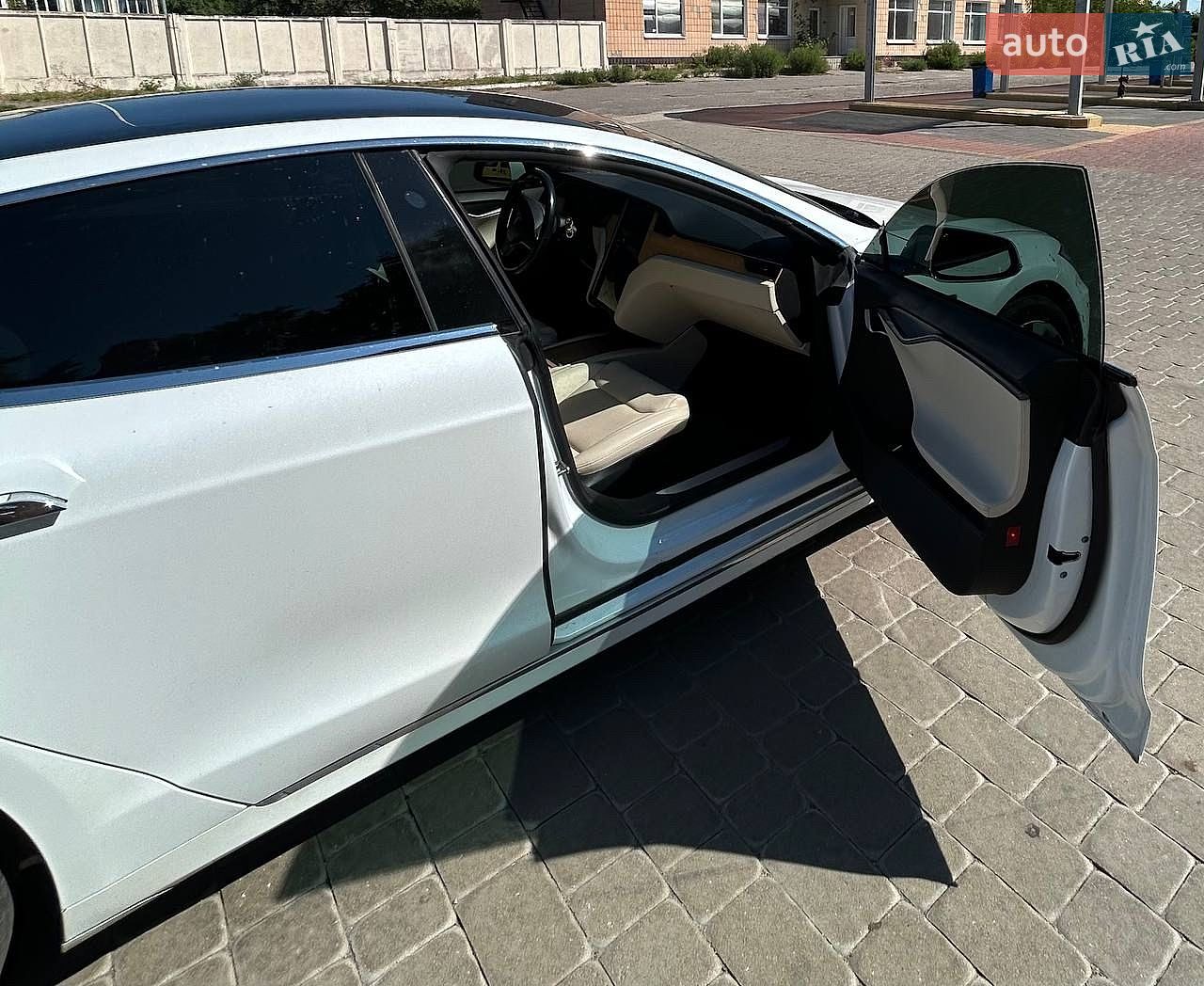 Tesla Model S 2020 VIN 5YJSA1E29MF419106 фото оголошення 8 з 23