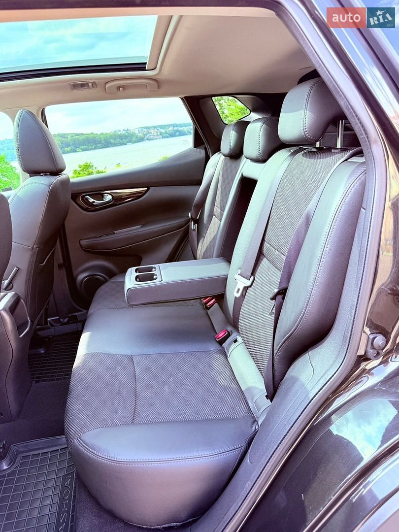 Nissan Qashqai 2015 VIN SJNFDAJ11U1266172 фото оголошення 33 з 73