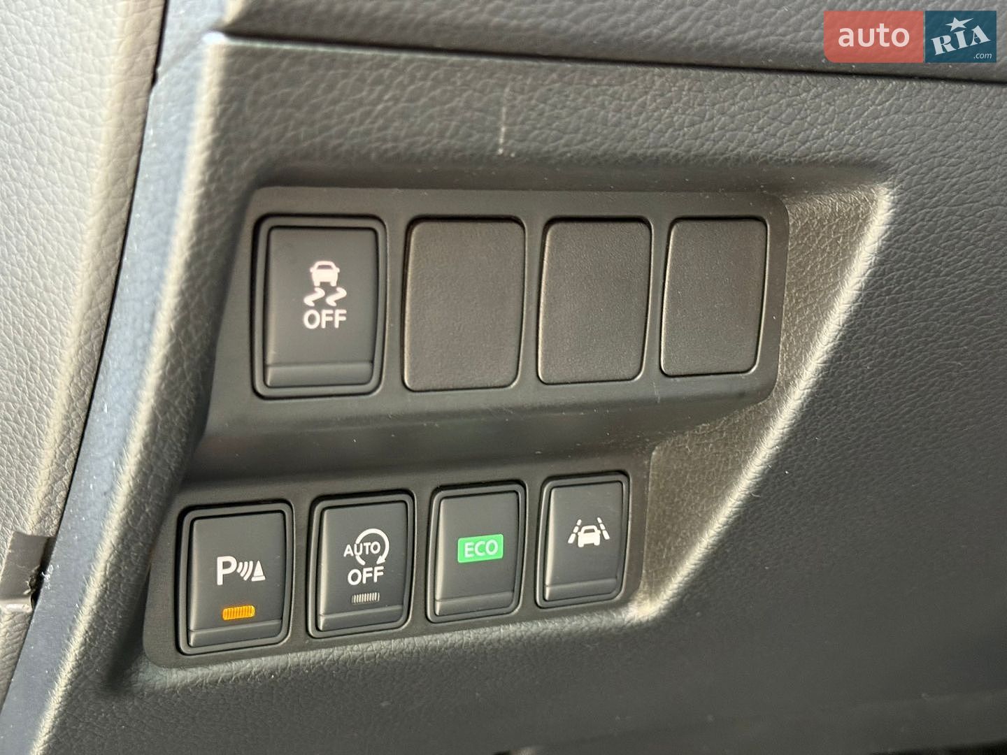 Nissan Qashqai 2015 VIN SJNFDAJ11U1266172 фото оголошення 42 з 73