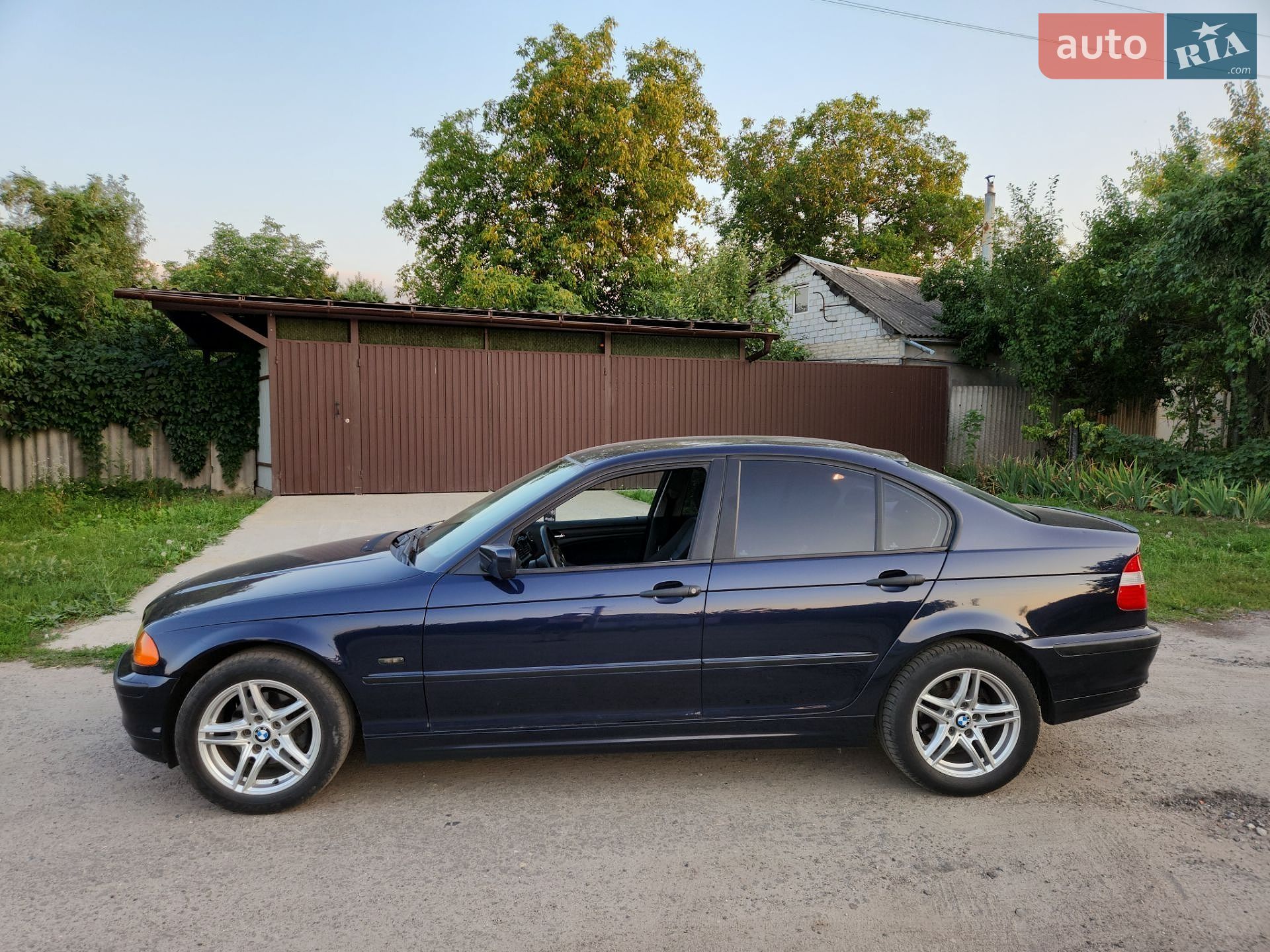 BMW 3 Series 2000 VIN WBAAL11050AX16366 фото оголошення 3 з 14