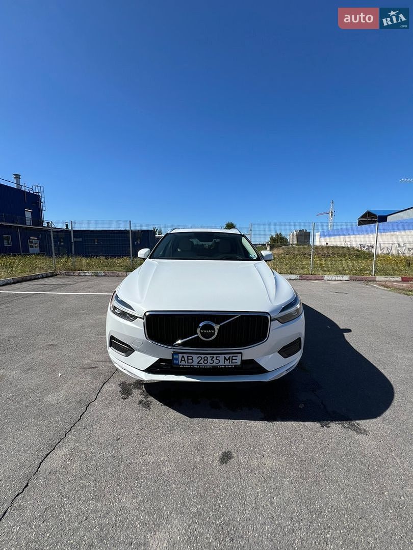 Volvo XC60 2021 VIN YV4102RK2M1836300 фото оголошення 8 з 26