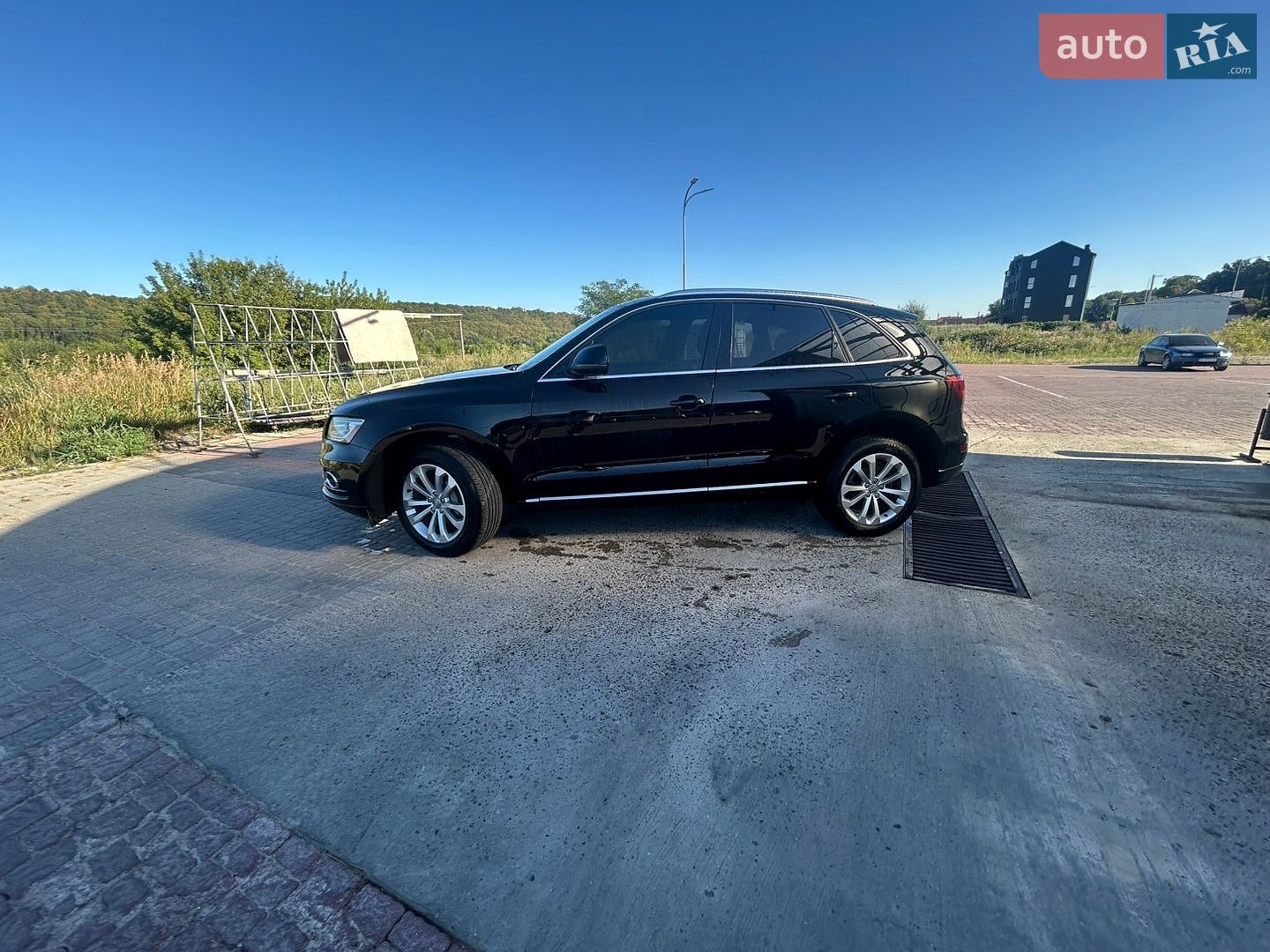 Audi Q5 2014 VIN WA1LFAFP3EA042048 фото оголошення 3 з 18