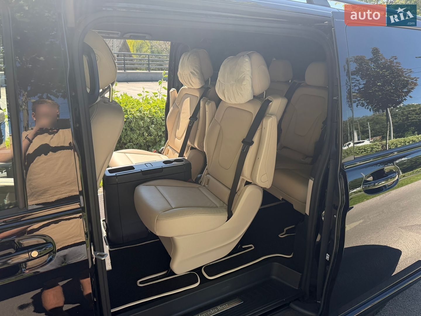 Mercedes-Benz V-Class 2024 VIN W1V447813S4404773 фото оголошення 19 з 40
