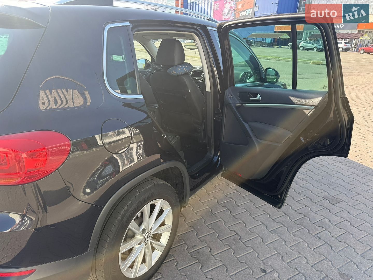 Volkswagen Tiguan 2011 VIN WVGZZZ5NZCW501637 фото оголошення 18 з 20