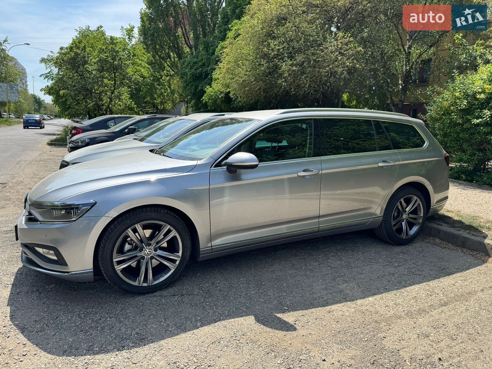 Volkswagen Passat 2020 VIN WVWZZZ3CZLE101785 фото оголошення 3 з 16