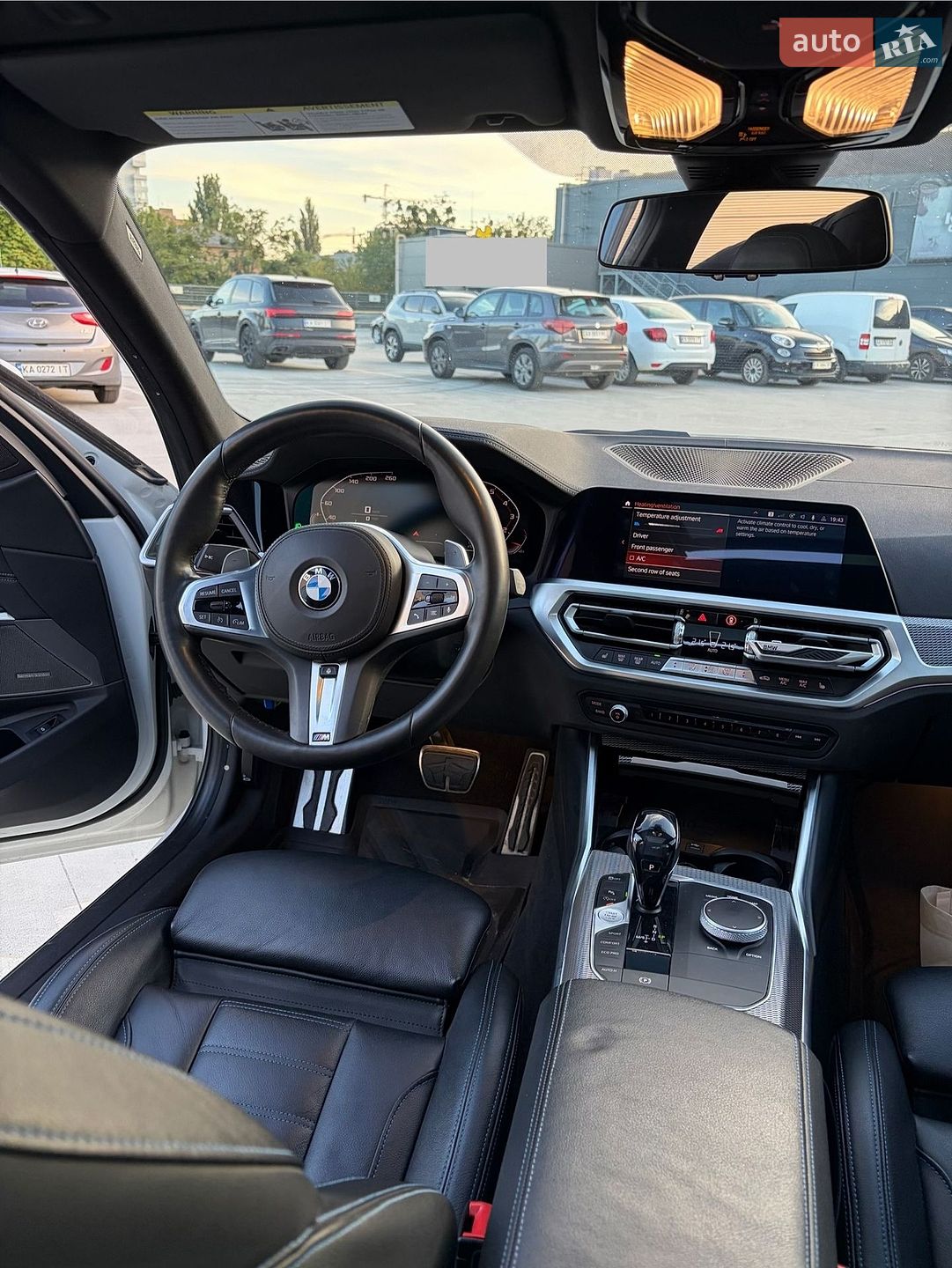 BMW 3 Series 2019 VIN WBA5U7C09LFH63991 фото оголошення 5 з 15