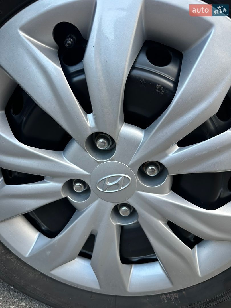 Hyundai Accent 2020 VIN MALC741BAMM239288 фото оголошення 7 з 15