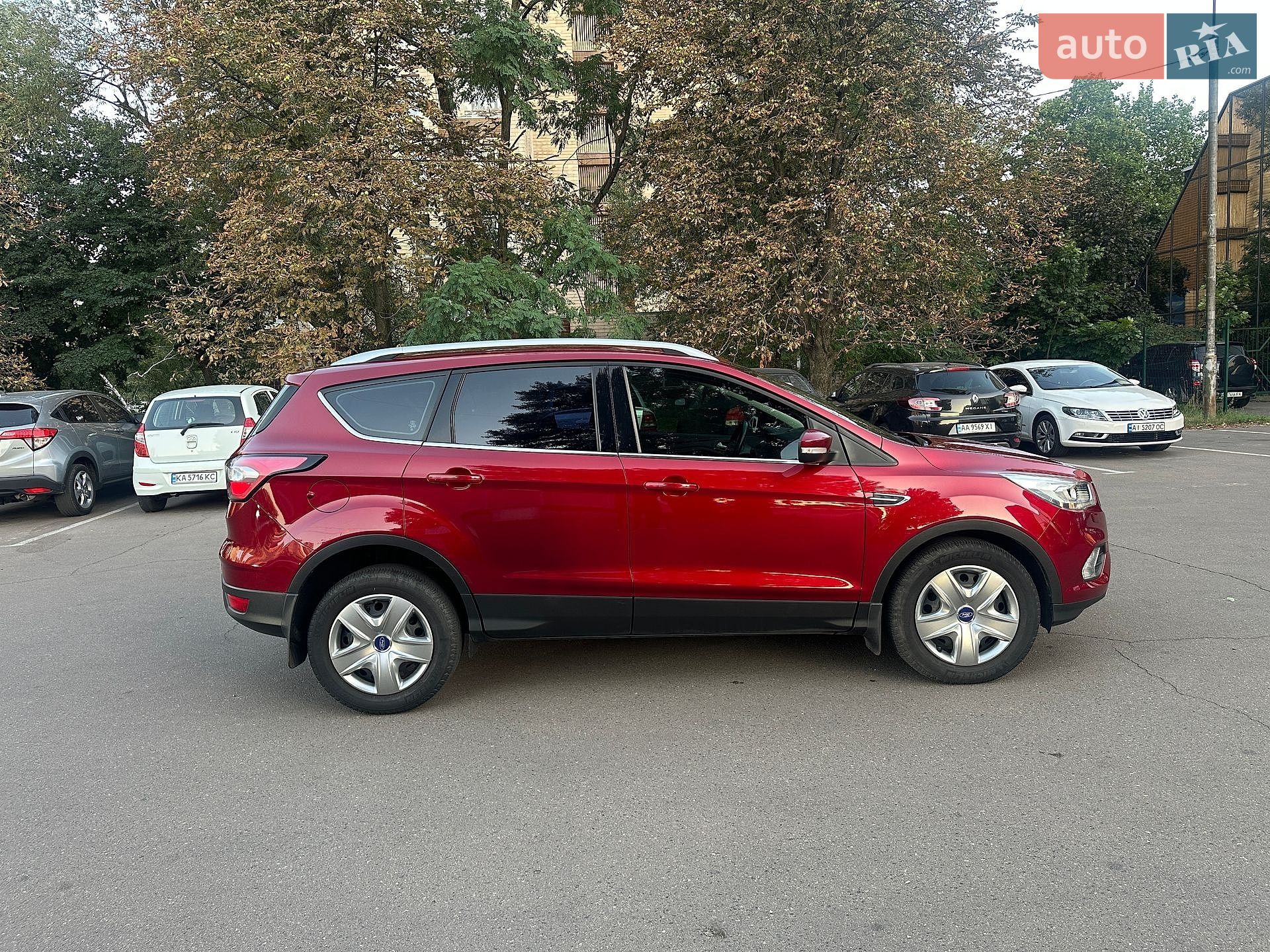 Ford Kuga 2019 VIN WF0AXXWPMAKY79762 фото оголошення 8 з 48