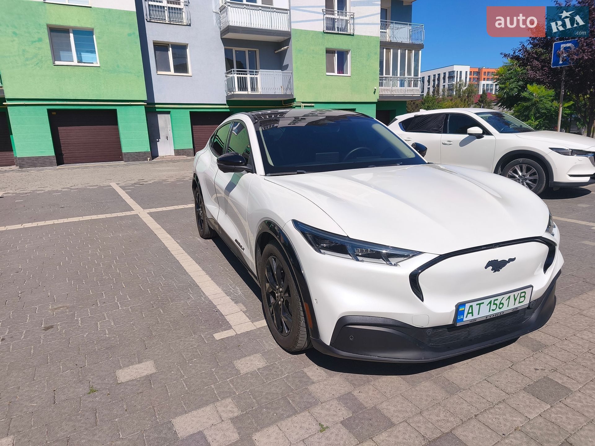 Ford Mustang Mach-E 2023 VIN 3FMTK3R79PMA54683 фото оголошення 3 з 62