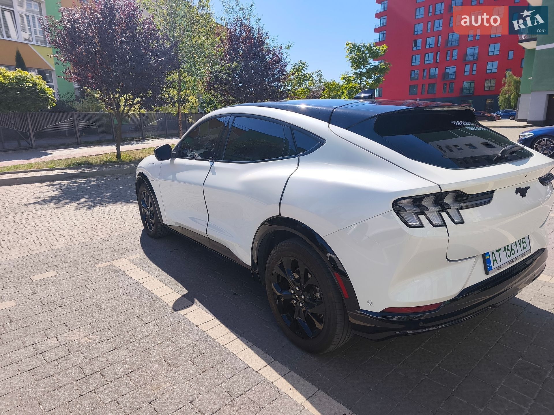 Ford Mustang Mach-E 2023 VIN 3FMTK3R79PMA54683 фото оголошення 11 з 62