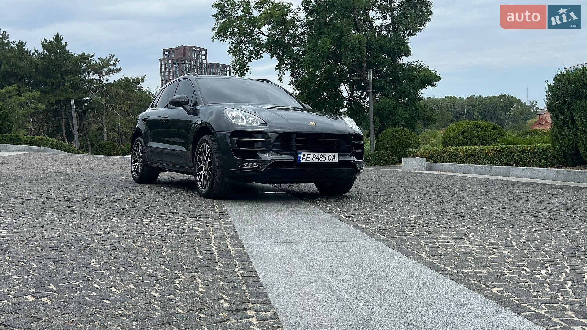 Porsche Macan 2017 VIN WP1AA2A59JLB00488 фото оголошення 3 з 57