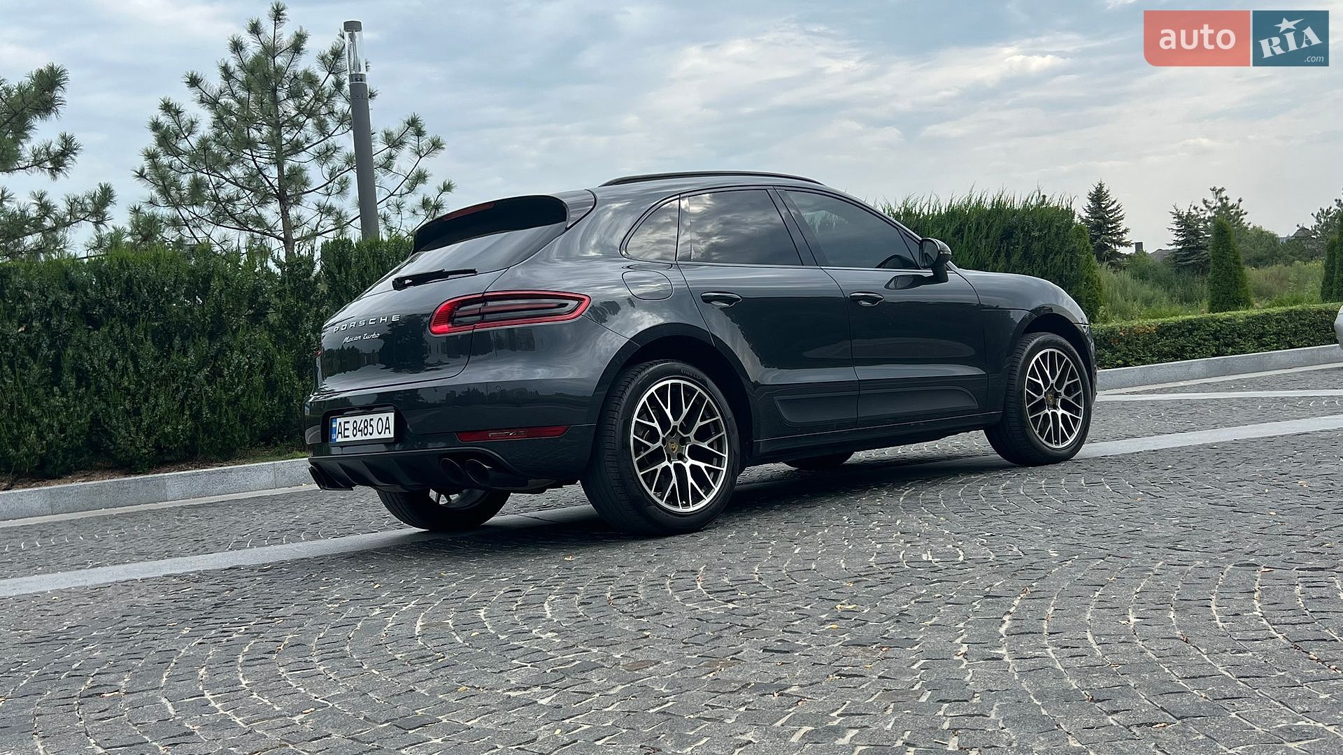 Porsche Macan 2017 VIN WP1AA2A59JLB00488 фото оголошення 6 з 57