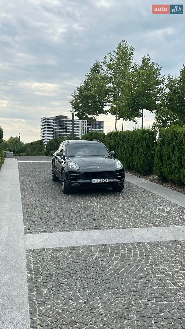 Porsche Macan 2017 VIN WP1AA2A59JLB00488 фото оголошення 19 з 57