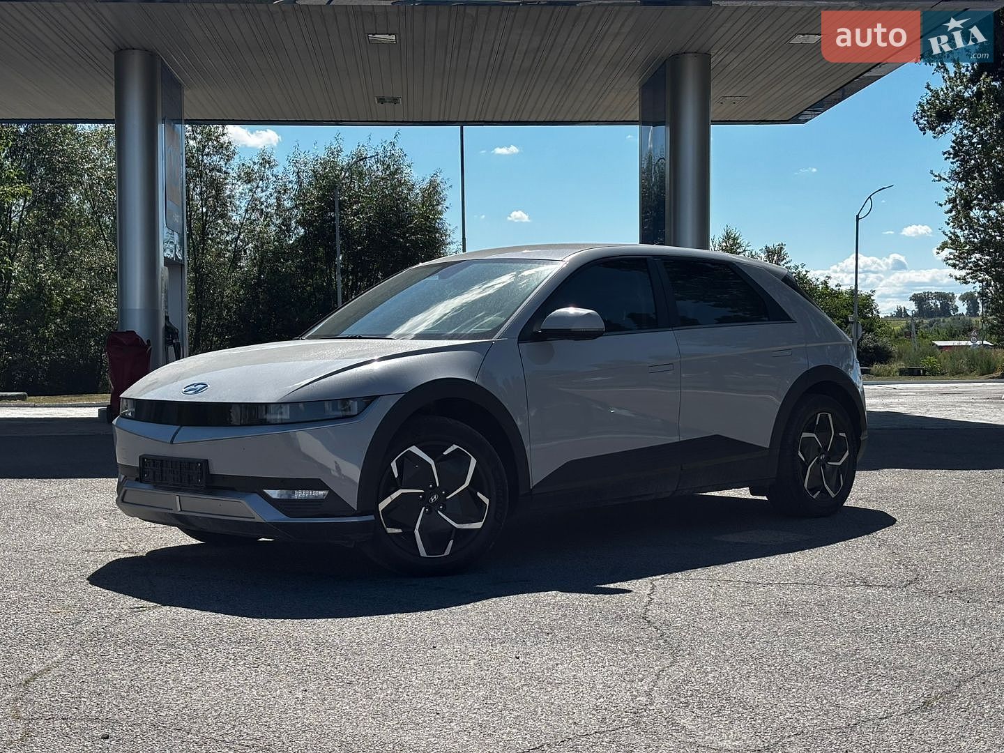 Hyundai Ioniq 5 2021 VIN KMHKN81BFNU040245 фото оголошення 2 з 24