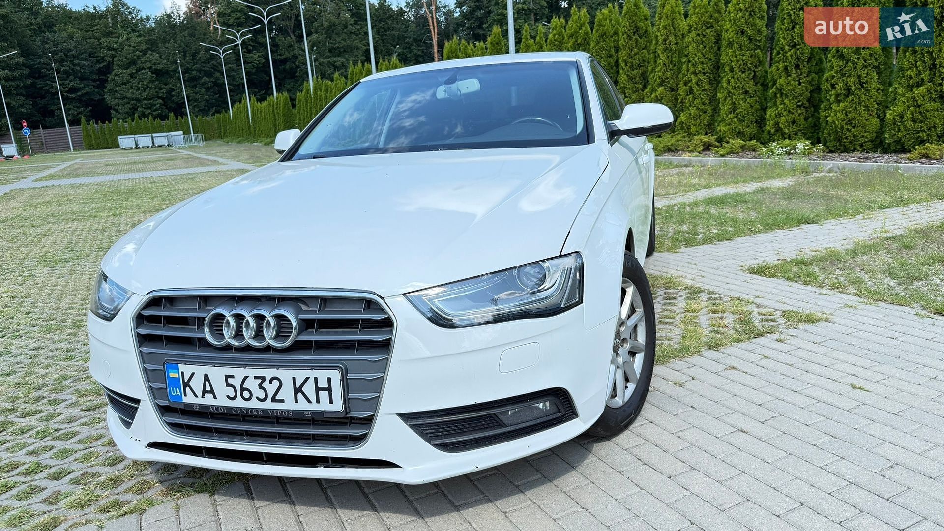 Audi A4 2014 VIN WAUZZZ8K3FA007547 фото оголошення 24 з 127