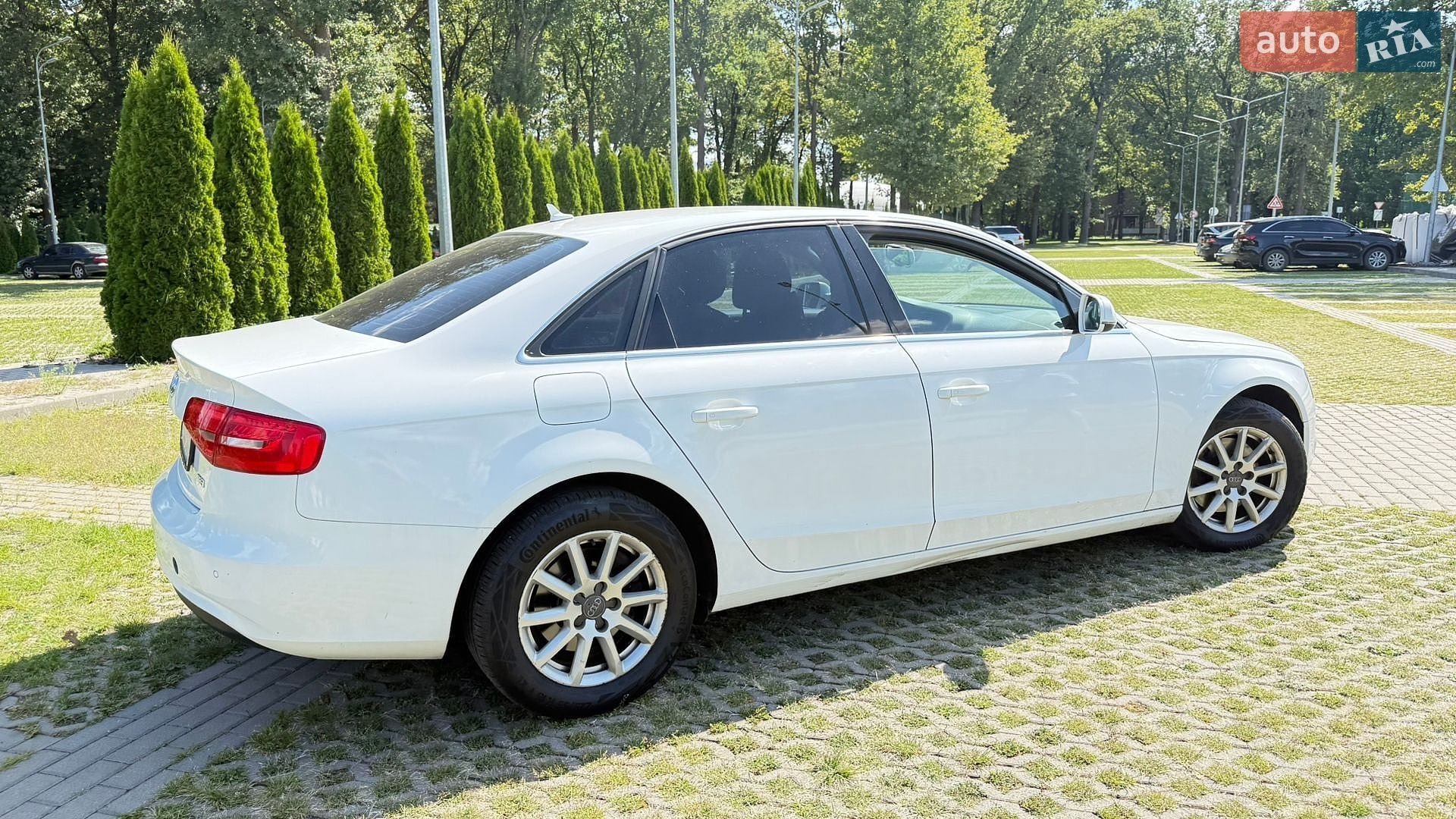 Audi A4 2014 VIN WAUZZZ8K3FA007547 фото оголошення 40 з 127