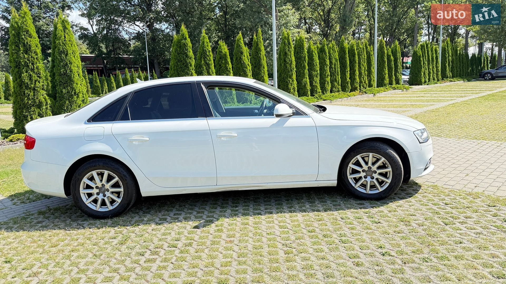 Audi A4 2014 VIN WAUZZZ8K3FA007547 фото оголошення 42 з 127