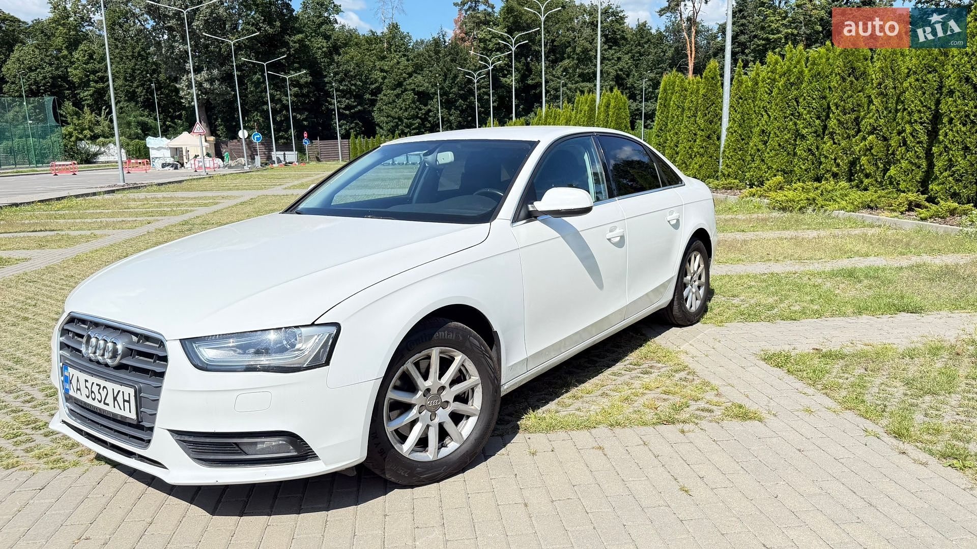 Audi A4 2014 VIN WAUZZZ8K3FA007547 фото оголошення 50 з 127