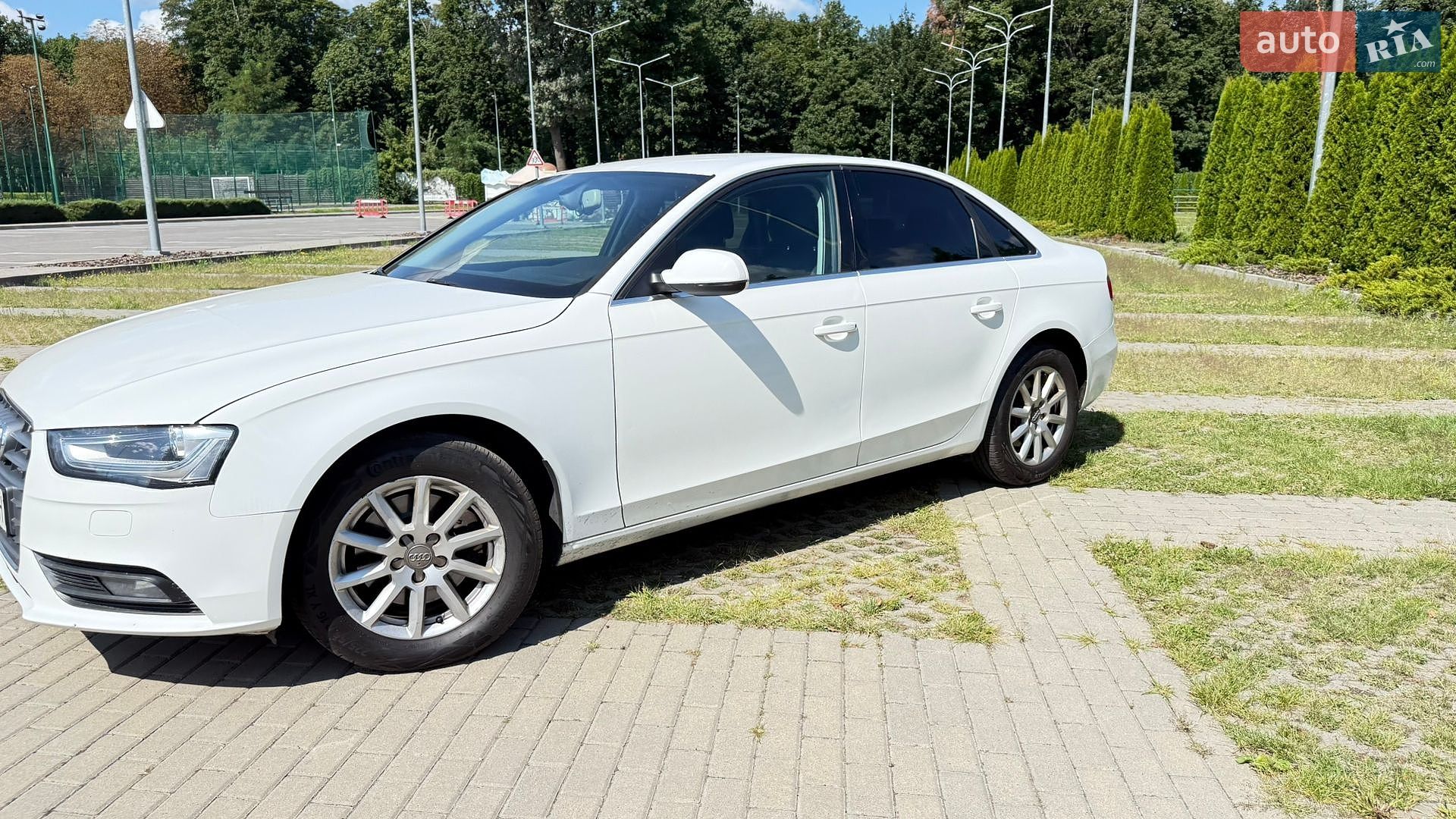 Audi A4 2014 VIN WAUZZZ8K3FA007547 фото оголошення 51 з 127