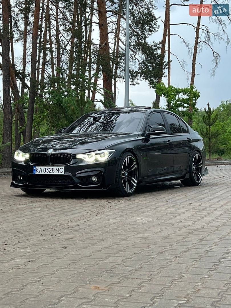 BMW 3 Series 2013 VIN WBA3A5C54DF453424 фото оголошення 8 з 10
