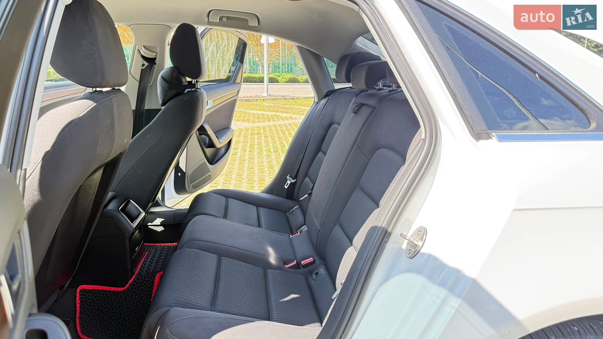 Audi A4 2014 VIN WAUZZZ8K3FA007547 фото оголошення 65 з 127