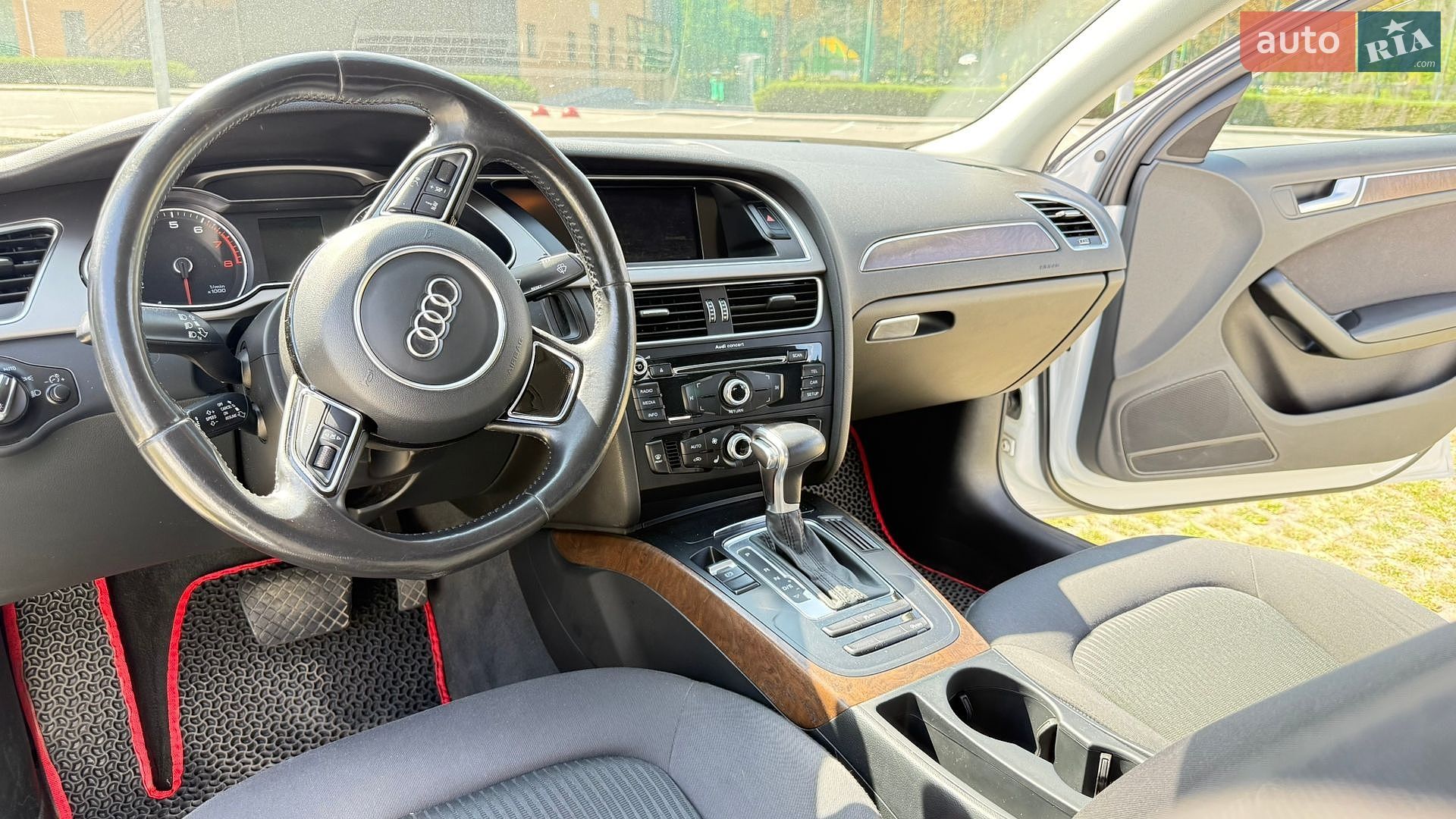 Audi A4 2014 VIN WAUZZZ8K3FA007547 фото оголошення 67 з 127