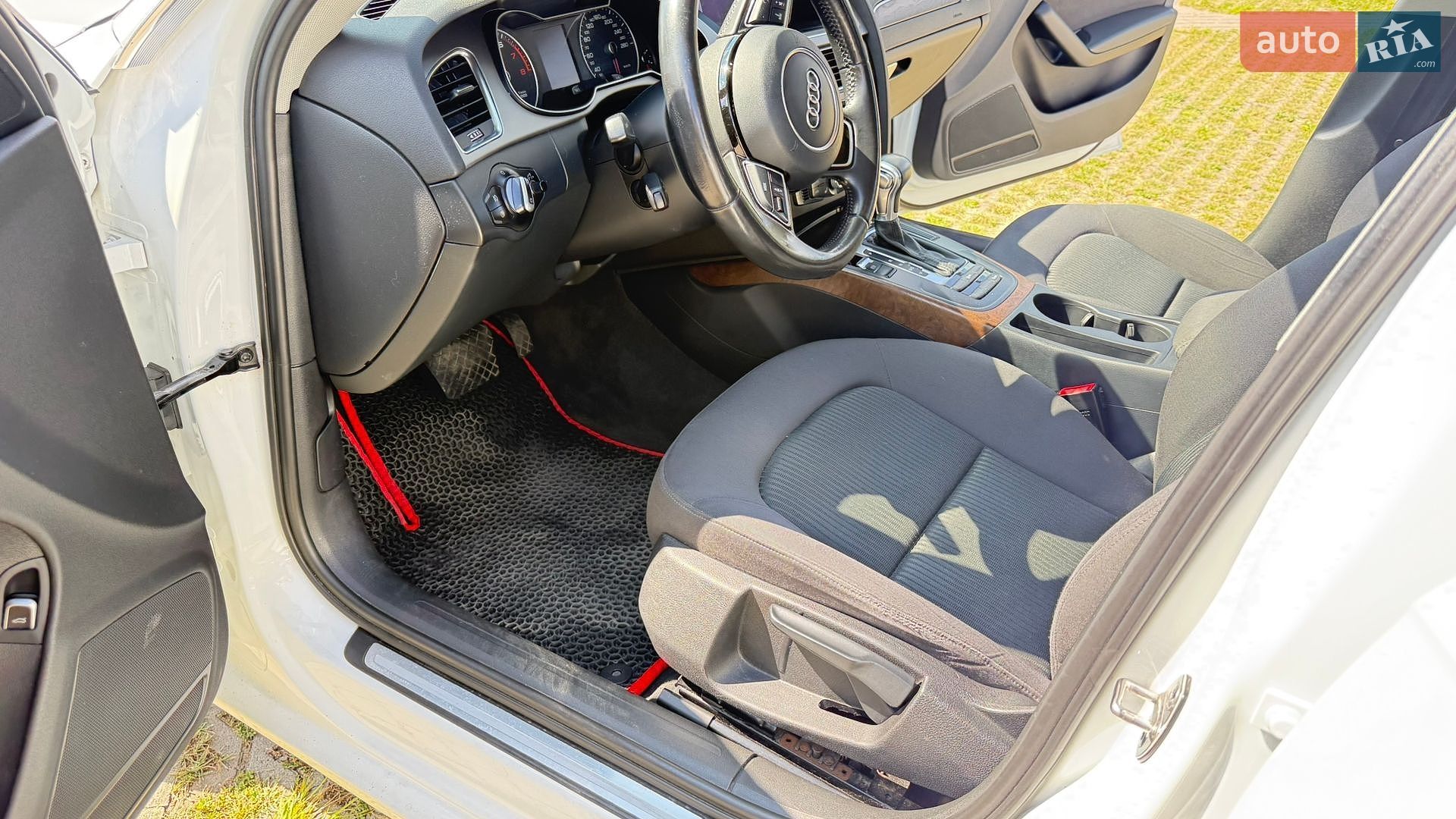 Audi A4 2014 VIN WAUZZZ8K3FA007547 фото оголошення 77 з 127