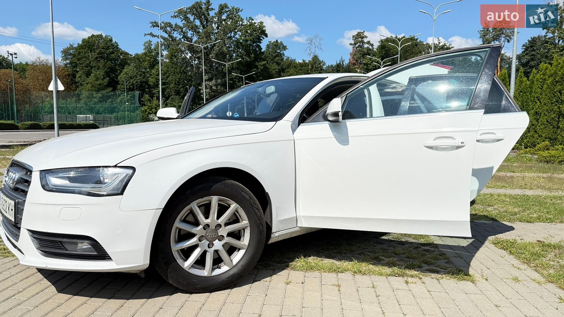 Audi A4 2014 VIN WAUZZZ8K3FA007547 фото оголошення 86 з 127
