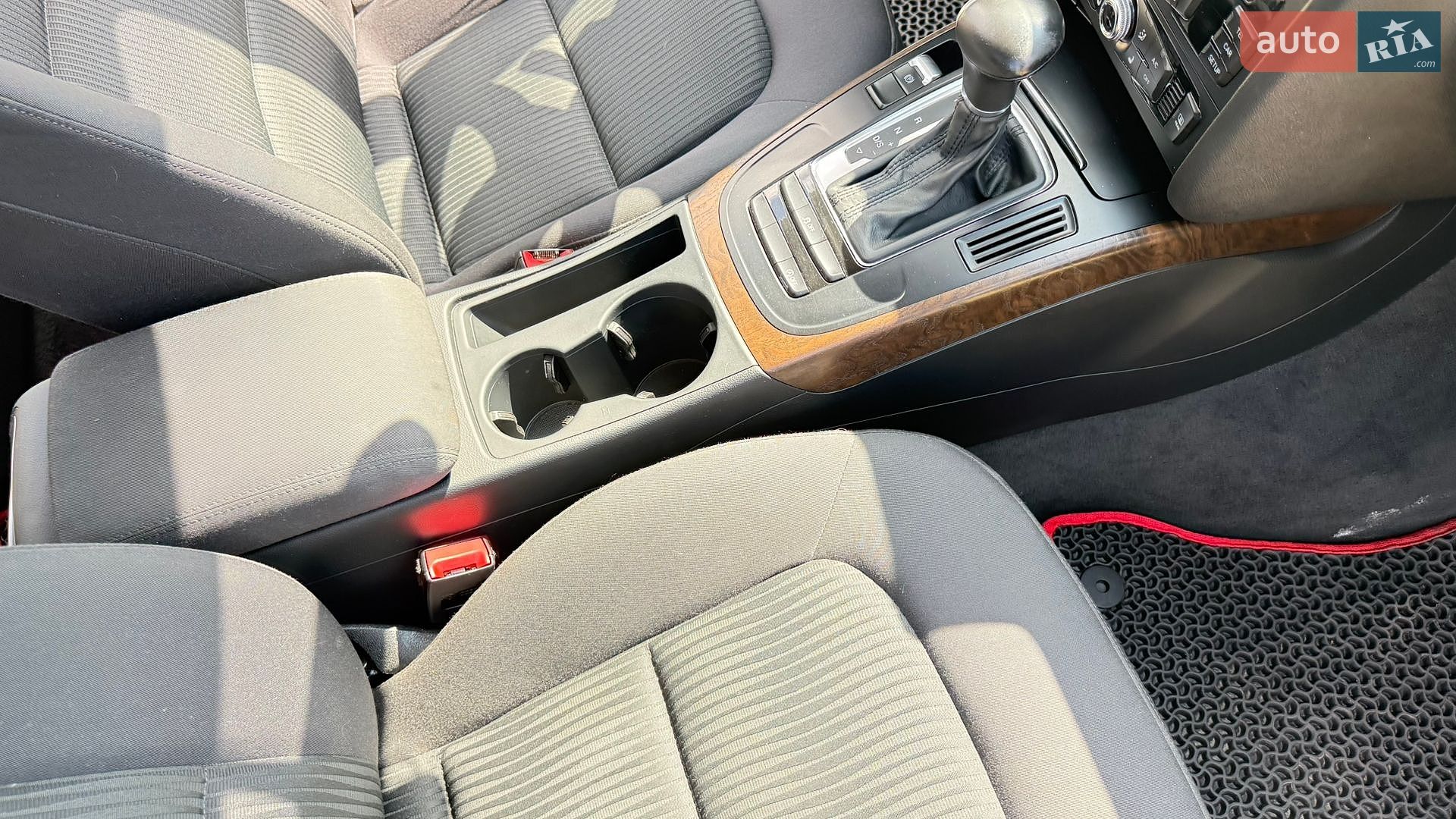 Audi A4 2014 VIN WAUZZZ8K3FA007547 фото оголошення 122 з 127