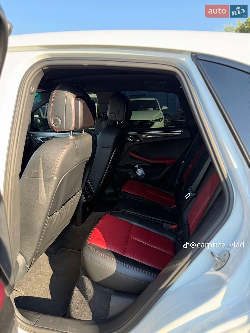 Porsche Macan 2015 VIN WP1AB2A52GLB51109 фото оголошення 10 з 15