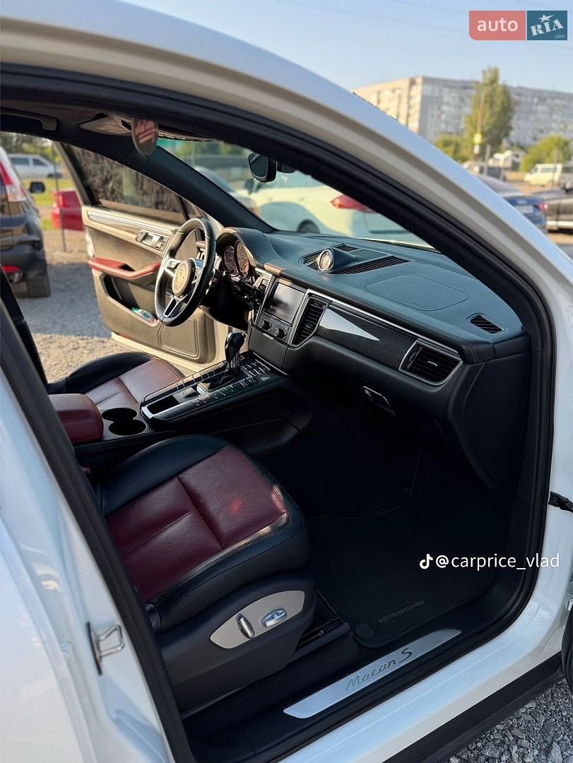 Porsche Macan 2015 VIN WP1AB2A52GLB51109 фото оголошення 11 з 15